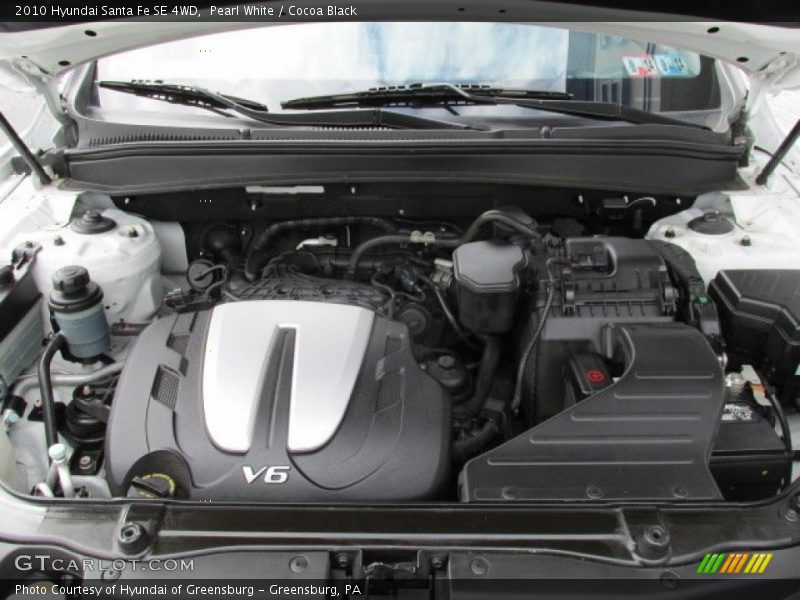 Pearl White / Cocoa Black 2010 Hyundai Santa Fe SE 4WD