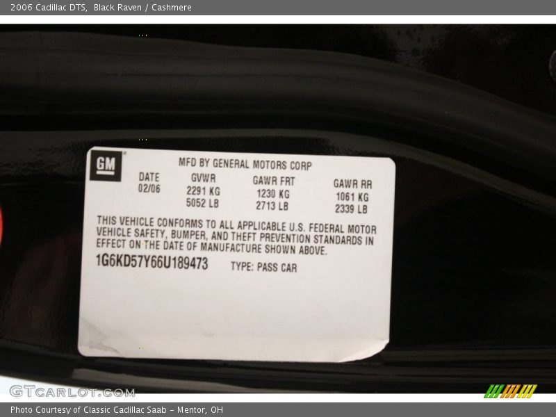 Black Raven / Cashmere 2006 Cadillac DTS
