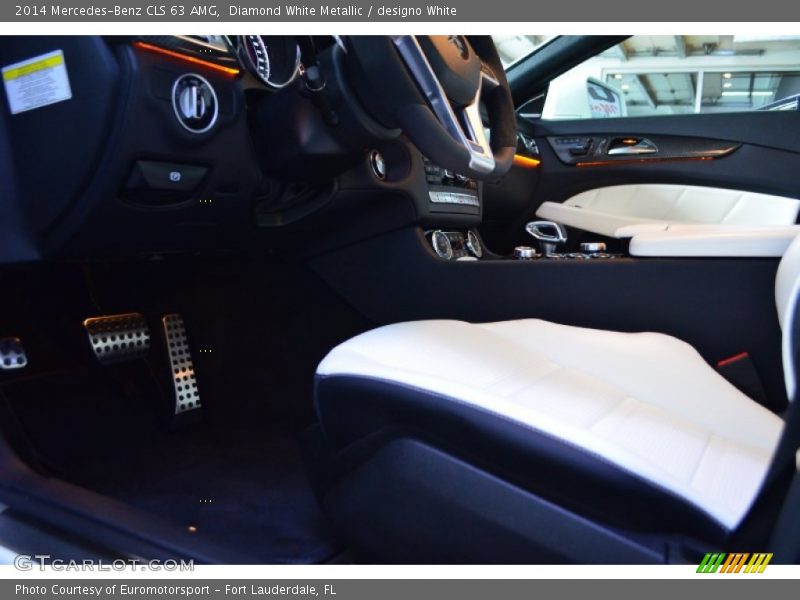 Diamond White Metallic / designo White 2014 Mercedes-Benz CLS 63 AMG