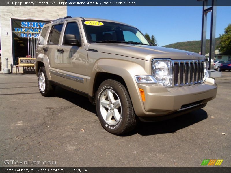 Light Sandstone Metallic / Pastel Pebble Beige 2011 Jeep Liberty Limited 4x4