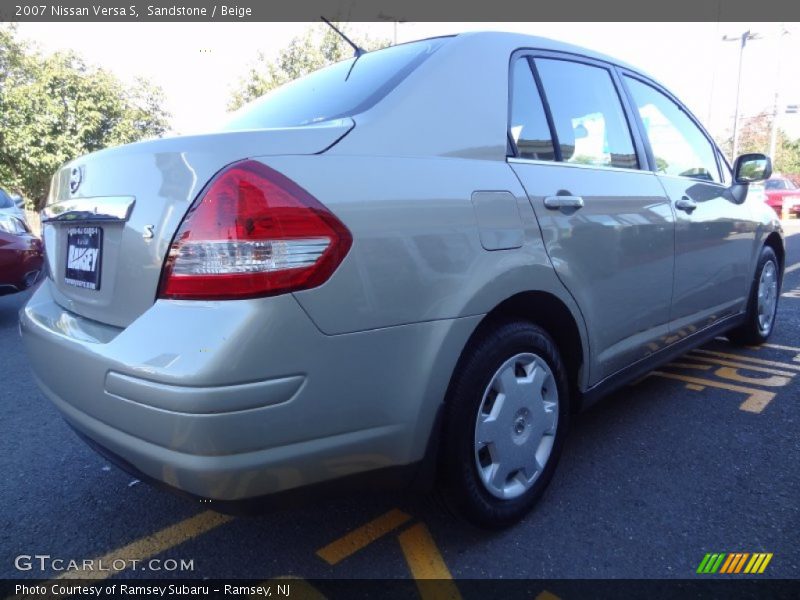Sandstone / Beige 2007 Nissan Versa S