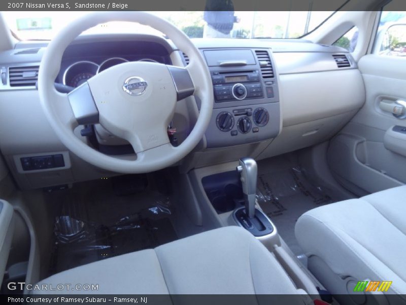 Sandstone / Beige 2007 Nissan Versa S