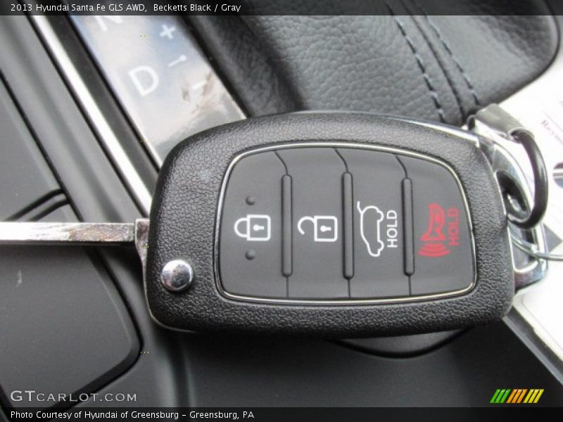 Becketts Black / Gray 2013 Hyundai Santa Fe GLS AWD