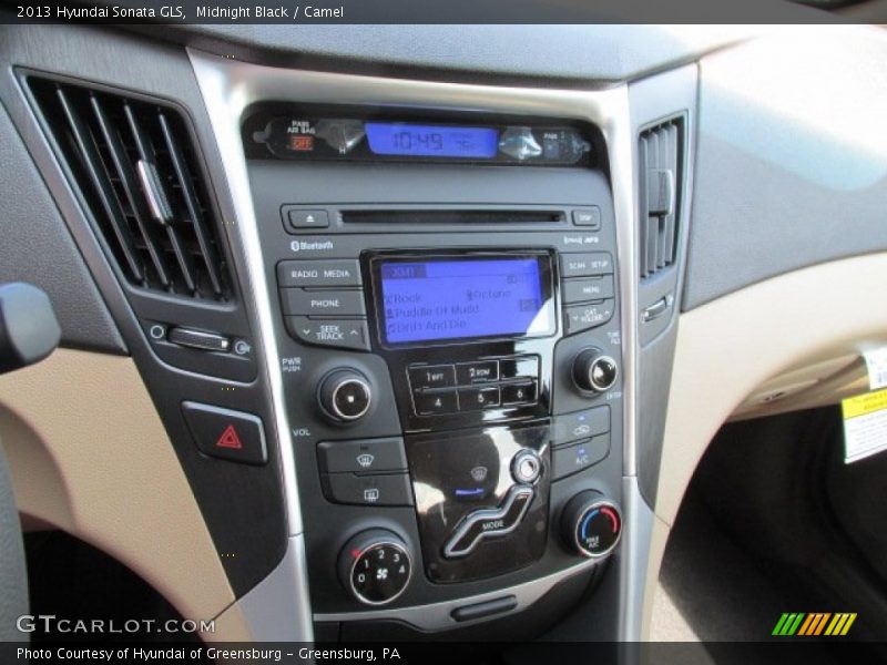 Midnight Black / Camel 2013 Hyundai Sonata GLS