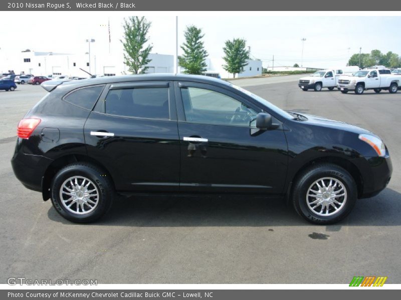 Wicked Black / Black 2010 Nissan Rogue S