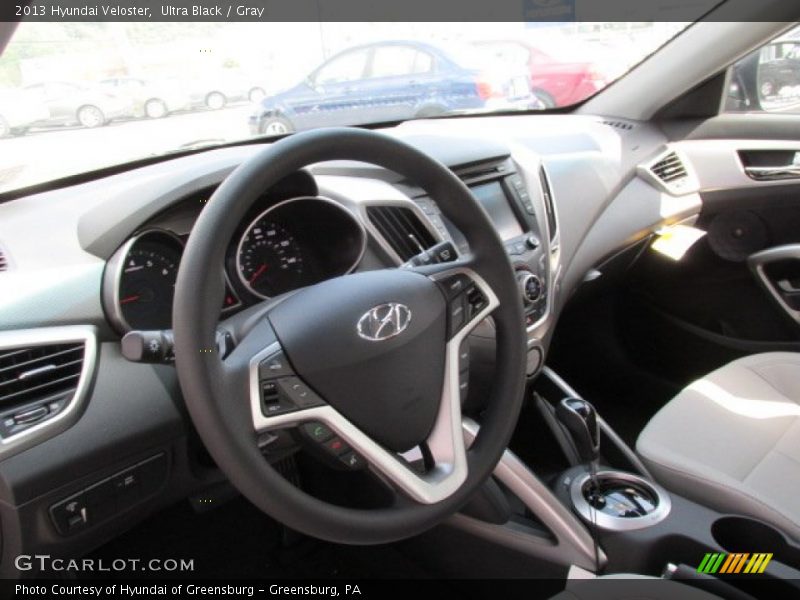 Ultra Black / Gray 2013 Hyundai Veloster