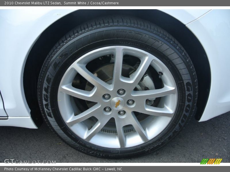 Summit White / Cocoa/Cashmere 2010 Chevrolet Malibu LTZ Sedan