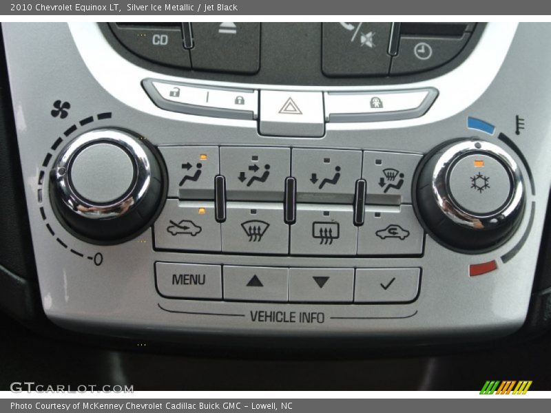 Silver Ice Metallic / Jet Black 2010 Chevrolet Equinox LT