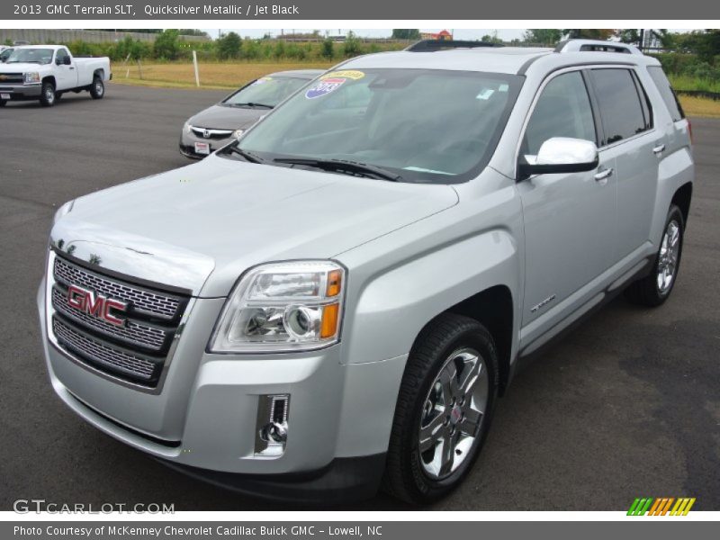 Front 3/4 View of 2013 Terrain SLT