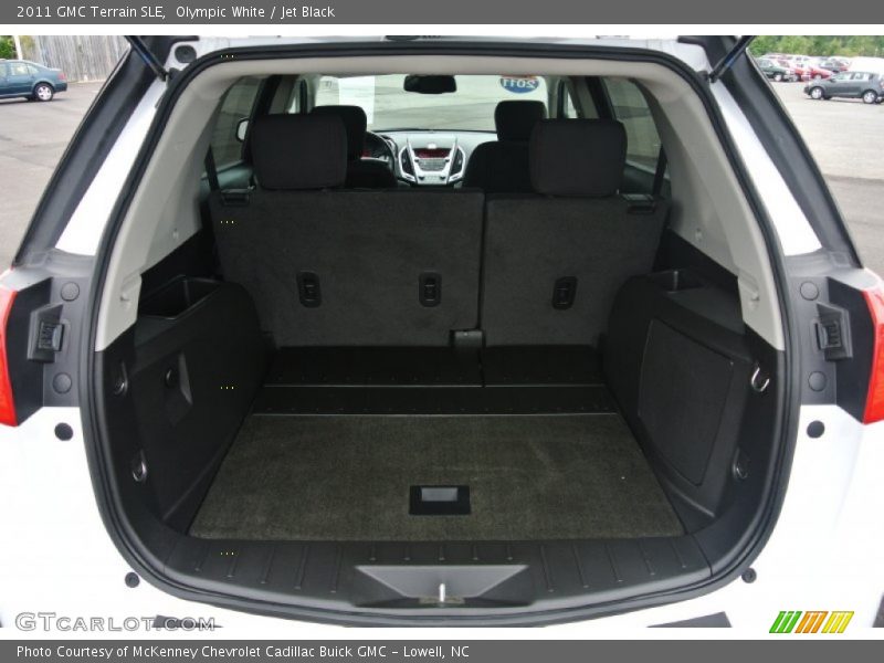 Olympic White / Jet Black 2011 GMC Terrain SLE