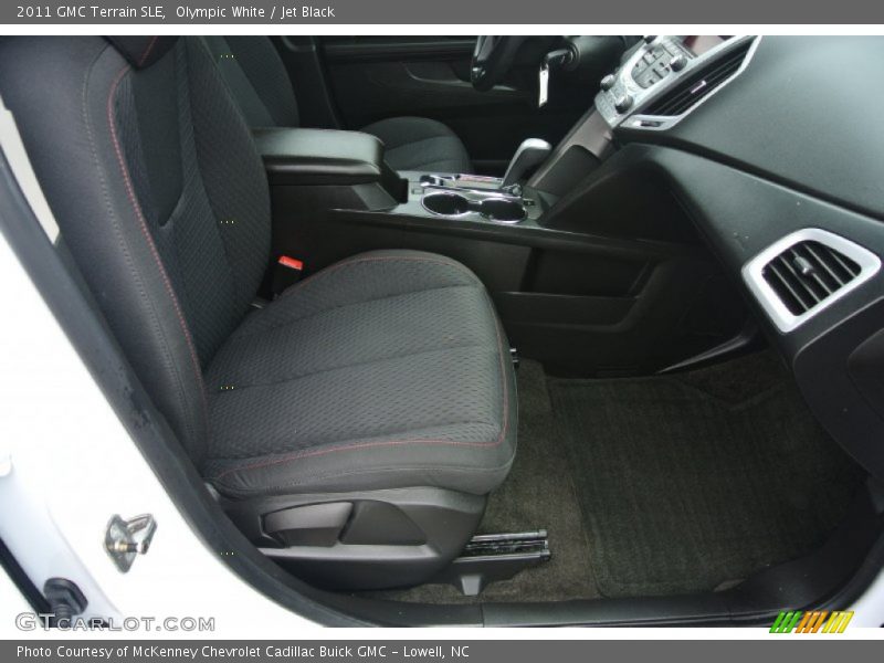 Olympic White / Jet Black 2011 GMC Terrain SLE