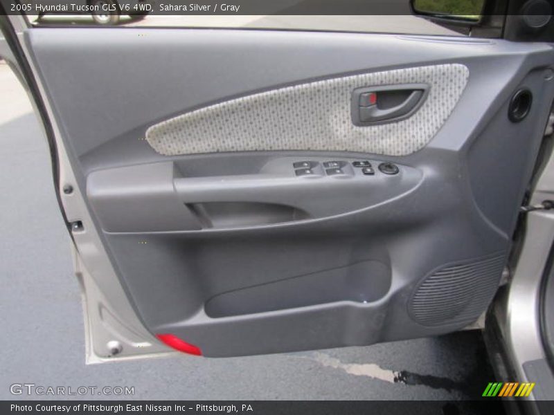 Sahara Silver / Gray 2005 Hyundai Tucson GLS V6 4WD