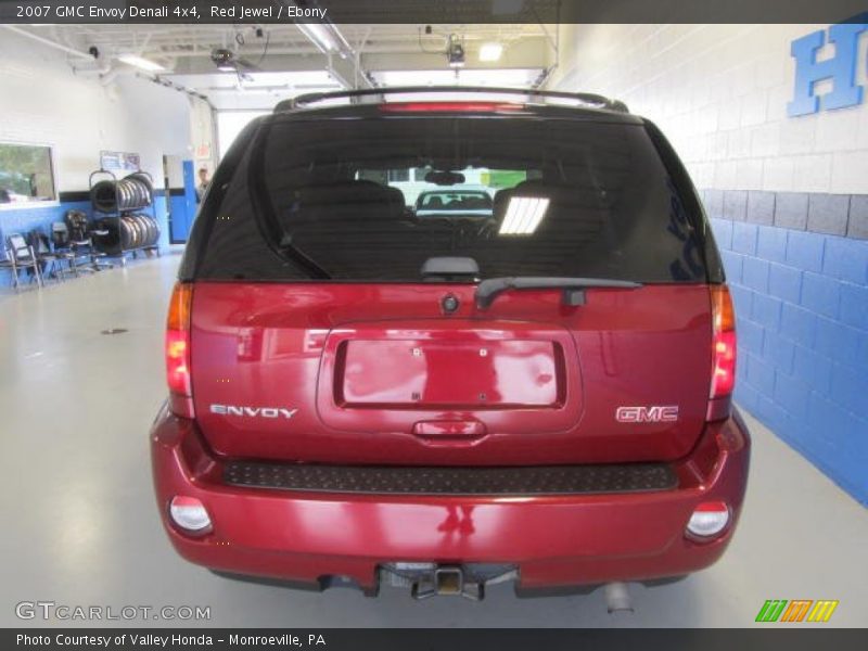 Red Jewel / Ebony 2007 GMC Envoy Denali 4x4
