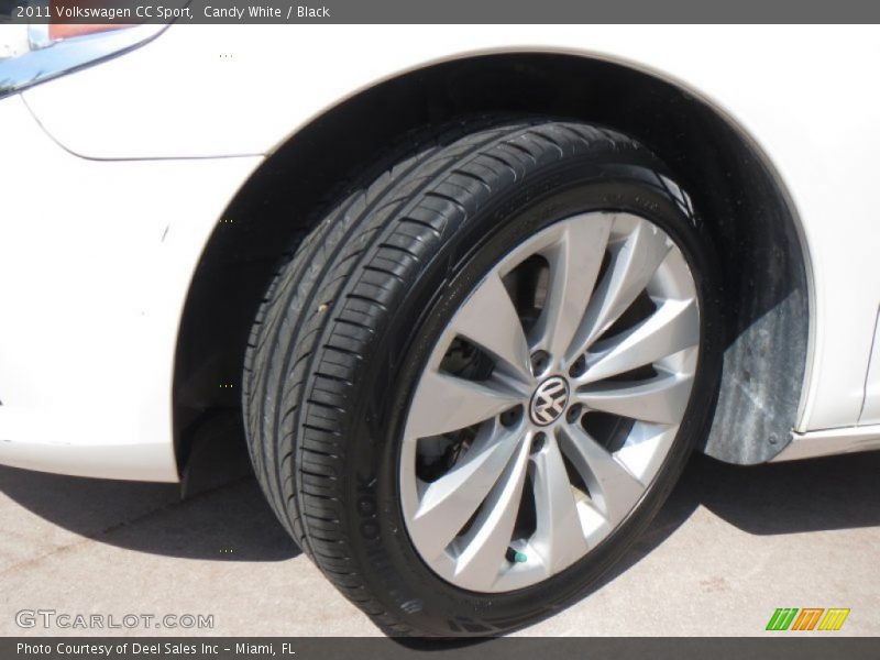 Candy White / Black 2011 Volkswagen CC Sport