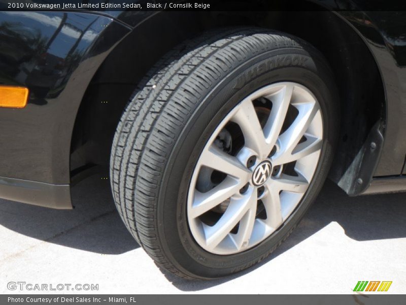 Black / Cornsilk Beige 2010 Volkswagen Jetta Limited Edition Sedan