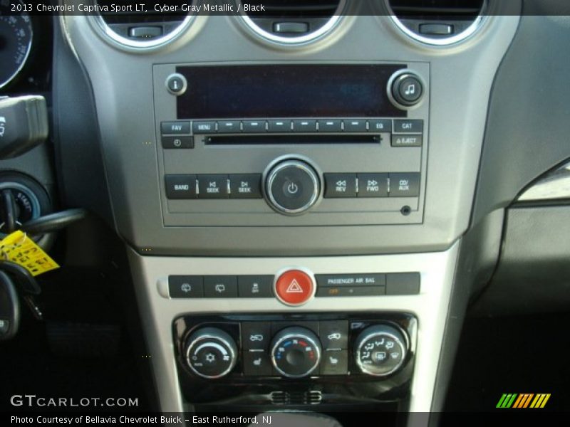 Cyber Gray Metallic / Black 2013 Chevrolet Captiva Sport LT