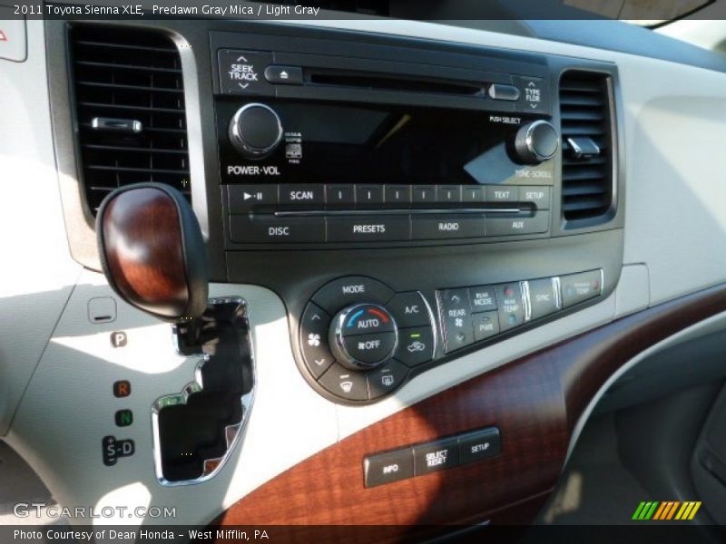 Predawn Gray Mica / Light Gray 2011 Toyota Sienna XLE