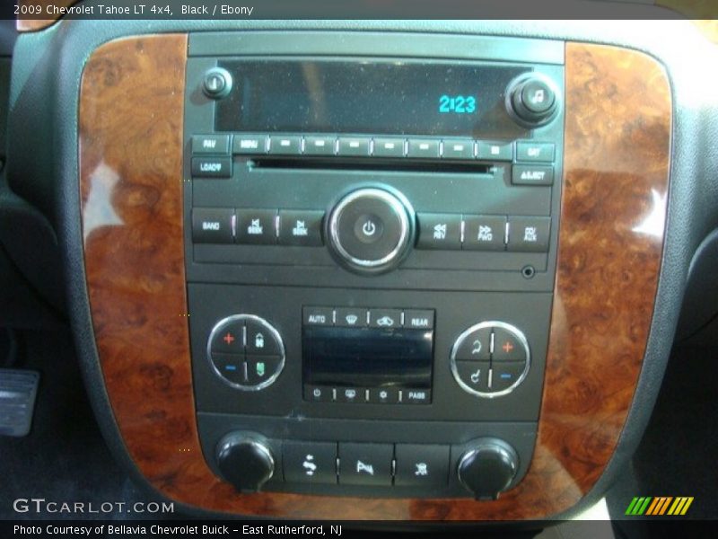 Black / Ebony 2009 Chevrolet Tahoe LT 4x4