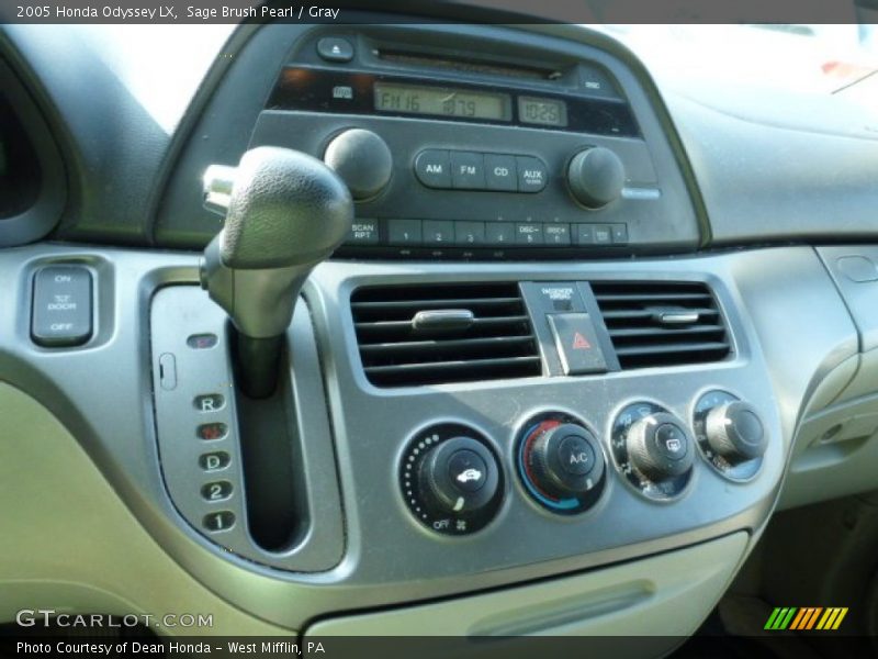 Sage Brush Pearl / Gray 2005 Honda Odyssey LX