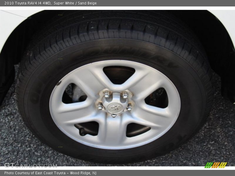 Super White / Sand Beige 2010 Toyota RAV4 I4 4WD