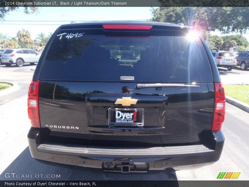 Black / Light Titanium/Dark Titanium 2014 Chevrolet Suburban LT