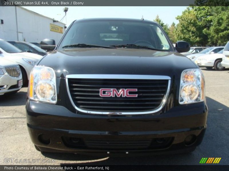 Onyx Black / Ebony 2011 GMC Yukon SLE 4x4