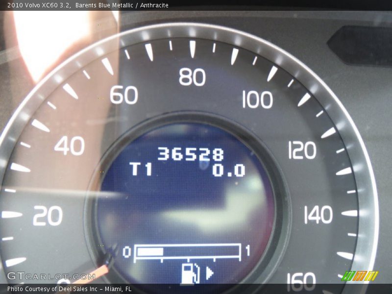 Barents Blue Metallic / Anthracite 2010 Volvo XC60 3.2
