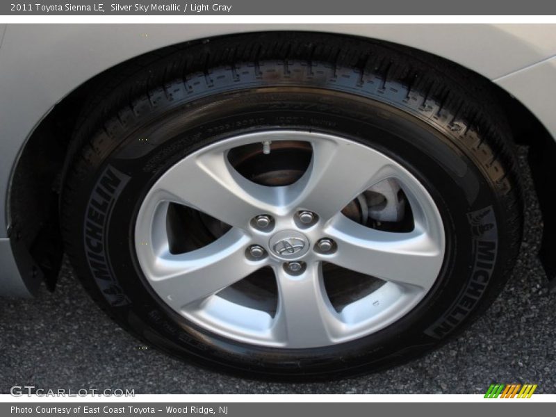 Silver Sky Metallic / Light Gray 2011 Toyota Sienna LE
