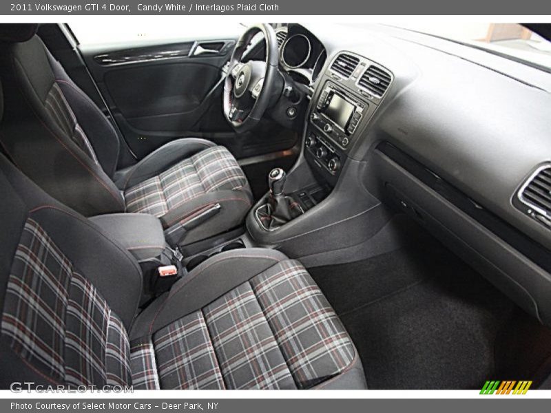 Candy White / Interlagos Plaid Cloth 2011 Volkswagen GTI 4 Door