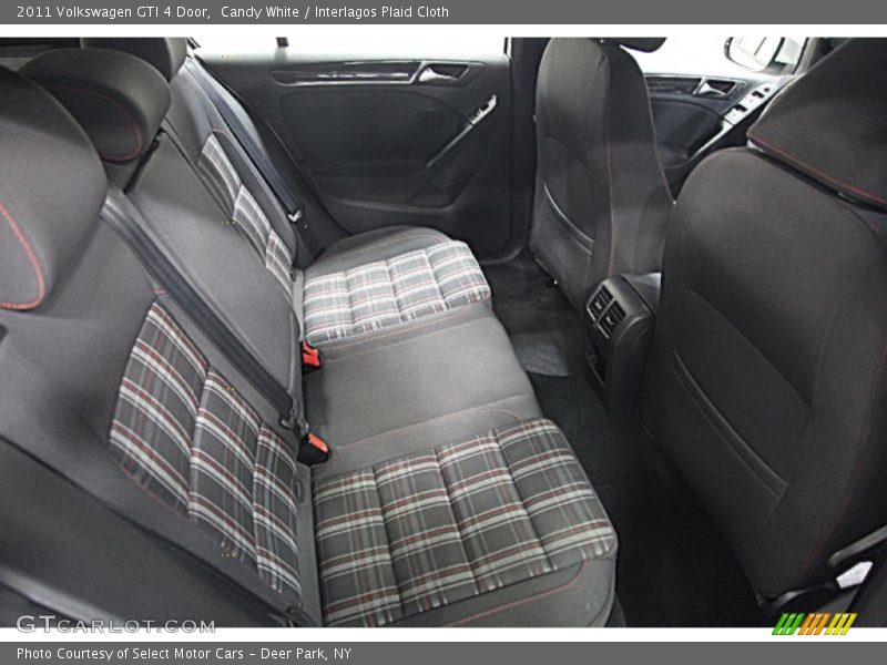 Candy White / Interlagos Plaid Cloth 2011 Volkswagen GTI 4 Door