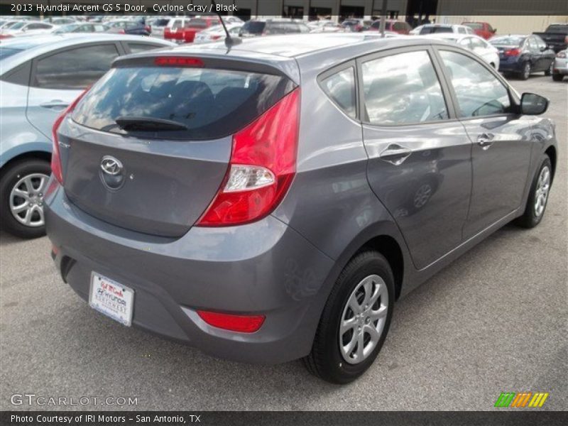 Cyclone Gray / Black 2013 Hyundai Accent GS 5 Door