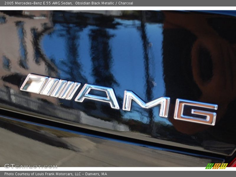  2005 E 55 AMG Sedan Logo