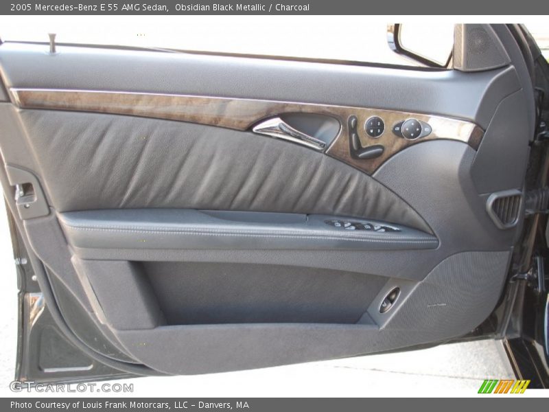 Door Panel of 2005 E 55 AMG Sedan