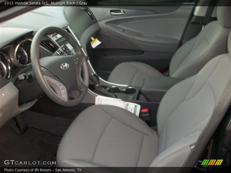 Midnight Black / Gray 2013 Hyundai Sonata GLS