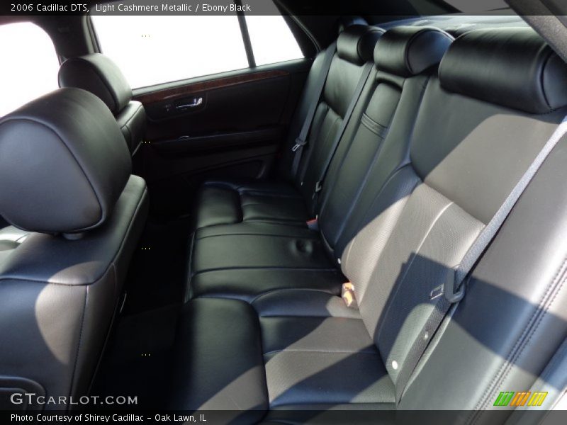Light Cashmere Metallic / Ebony Black 2006 Cadillac DTS