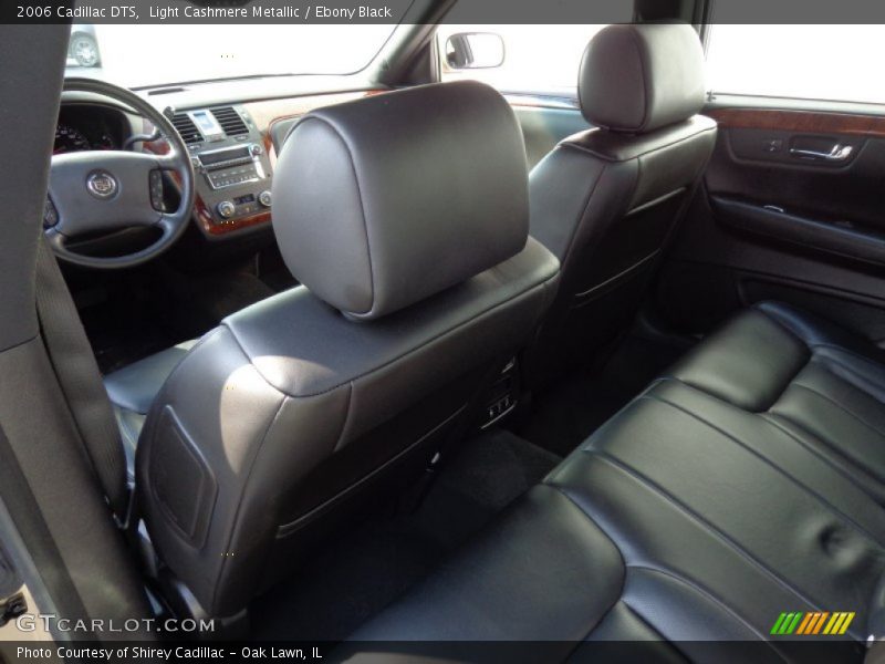 Light Cashmere Metallic / Ebony Black 2006 Cadillac DTS