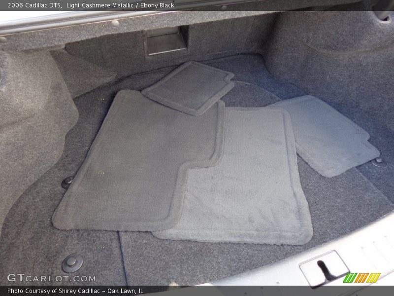 Light Cashmere Metallic / Ebony Black 2006 Cadillac DTS