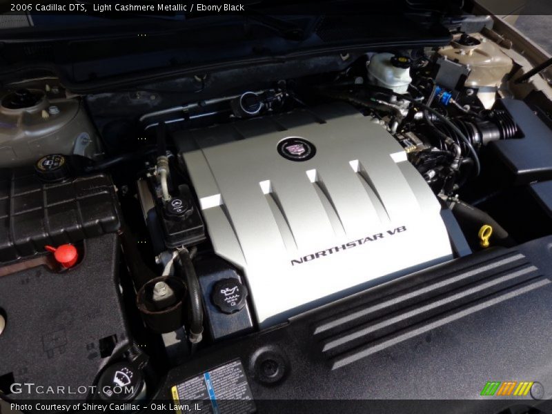 Light Cashmere Metallic / Ebony Black 2006 Cadillac DTS