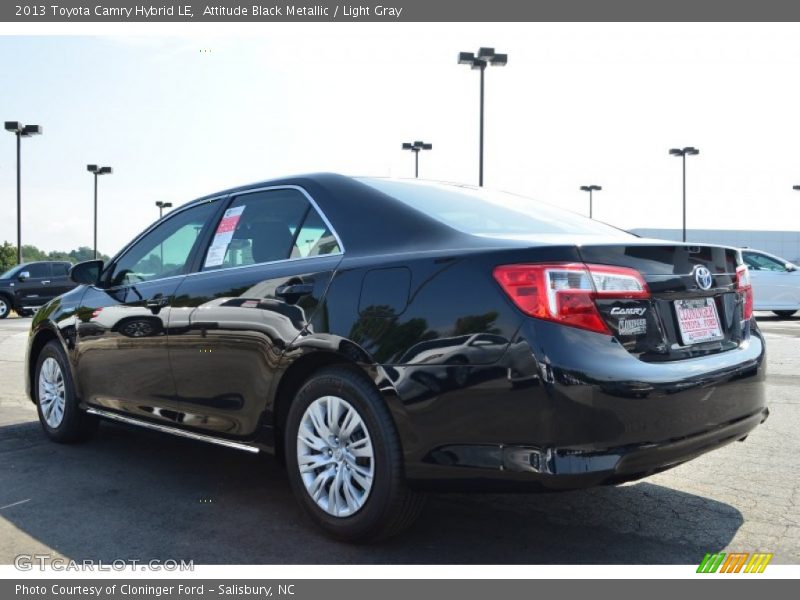 Attitude Black Metallic / Light Gray 2013 Toyota Camry Hybrid LE