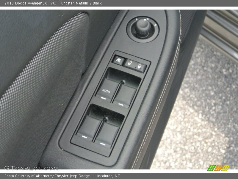 Tungsten Metallic / Black 2013 Dodge Avenger SXT V6