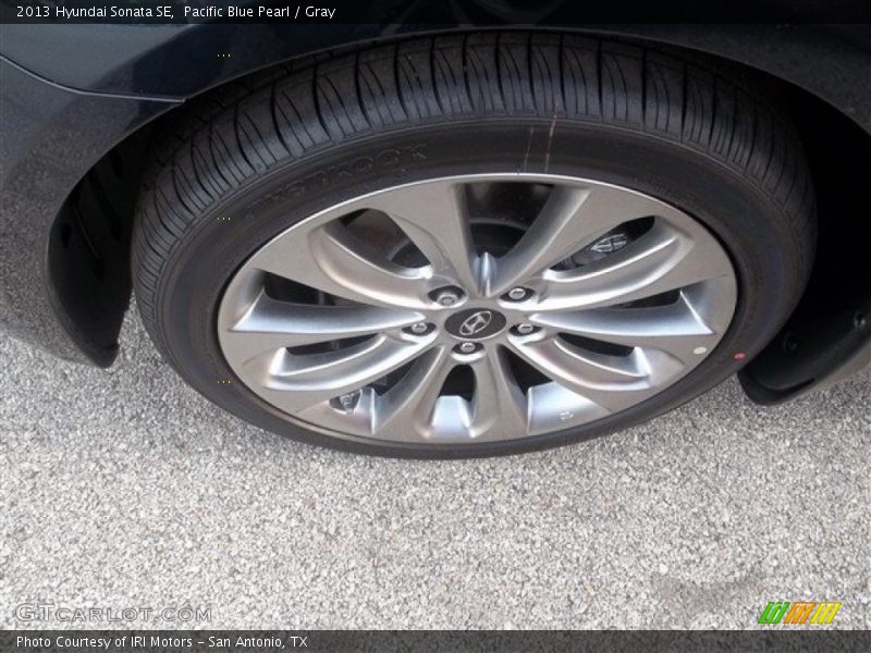 Pacific Blue Pearl / Gray 2013 Hyundai Sonata SE