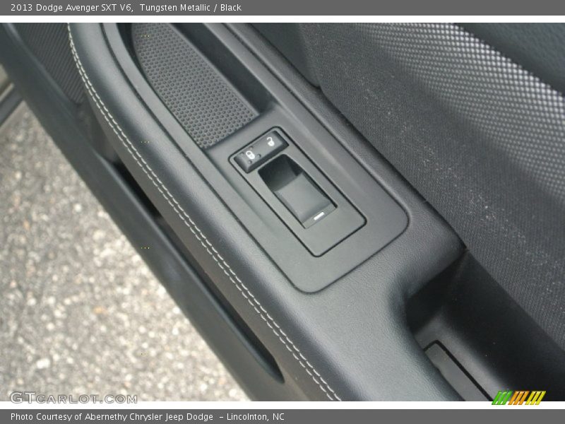 Tungsten Metallic / Black 2013 Dodge Avenger SXT V6