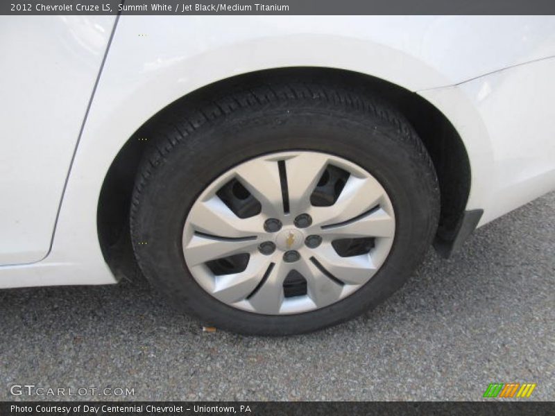 Summit White / Jet Black/Medium Titanium 2012 Chevrolet Cruze LS