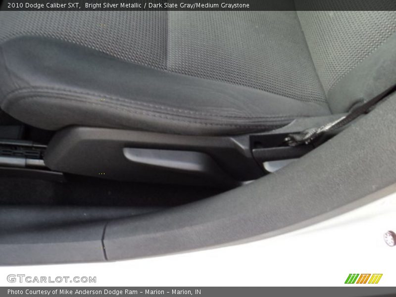 Bright Silver Metallic / Dark Slate Gray/Medium Graystone 2010 Dodge Caliber SXT