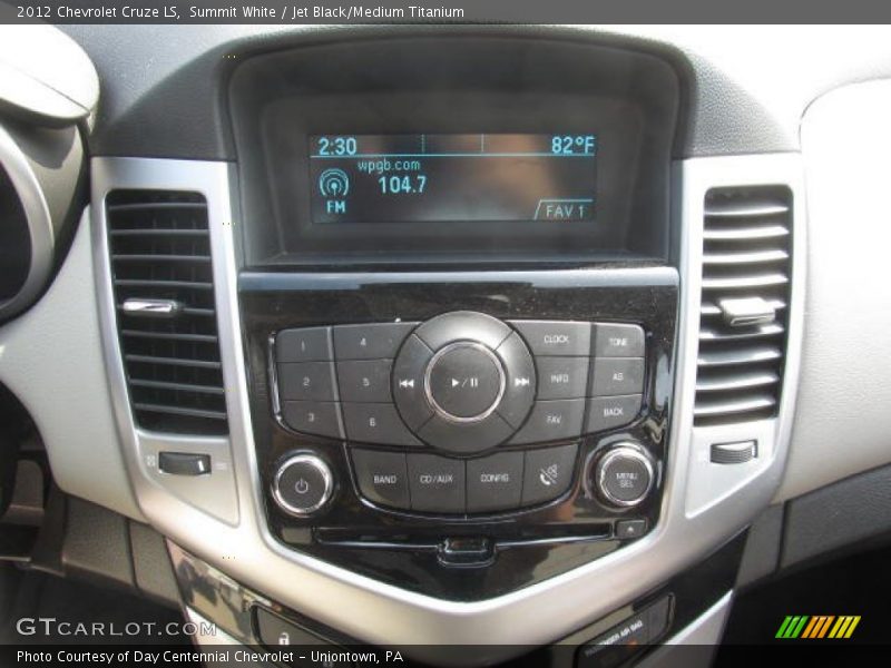 Summit White / Jet Black/Medium Titanium 2012 Chevrolet Cruze LS