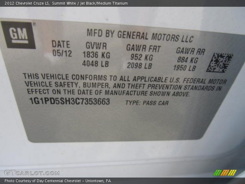 Summit White / Jet Black/Medium Titanium 2012 Chevrolet Cruze LS