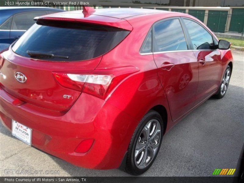 Volcanic Red / Black 2013 Hyundai Elantra GT