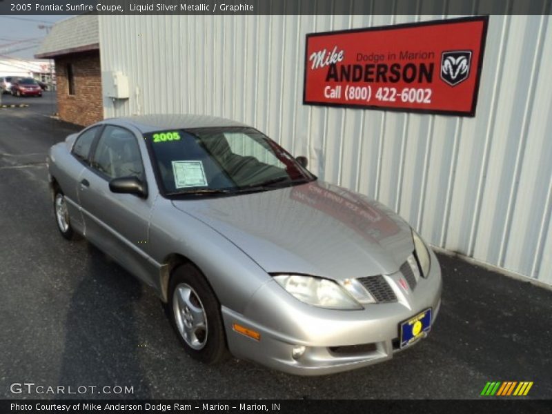 Liquid Silver Metallic / Graphite 2005 Pontiac Sunfire Coupe