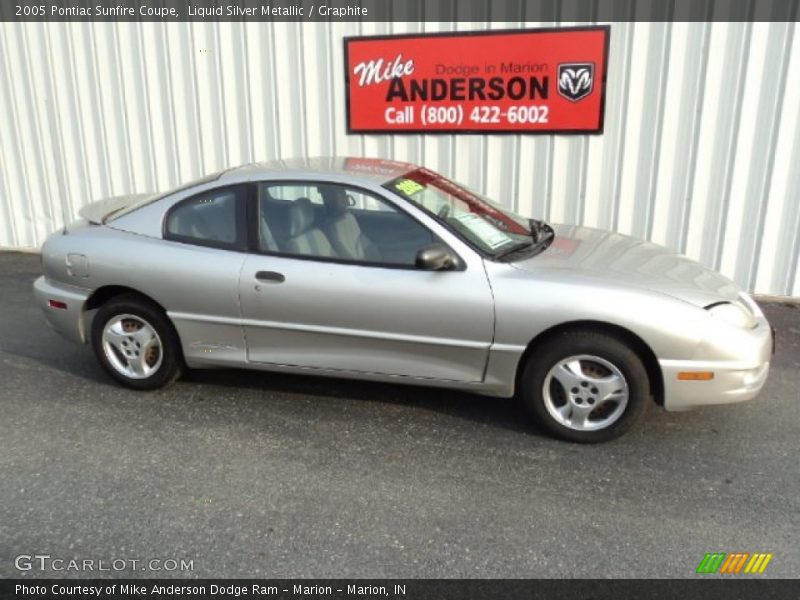 Liquid Silver Metallic / Graphite 2005 Pontiac Sunfire Coupe