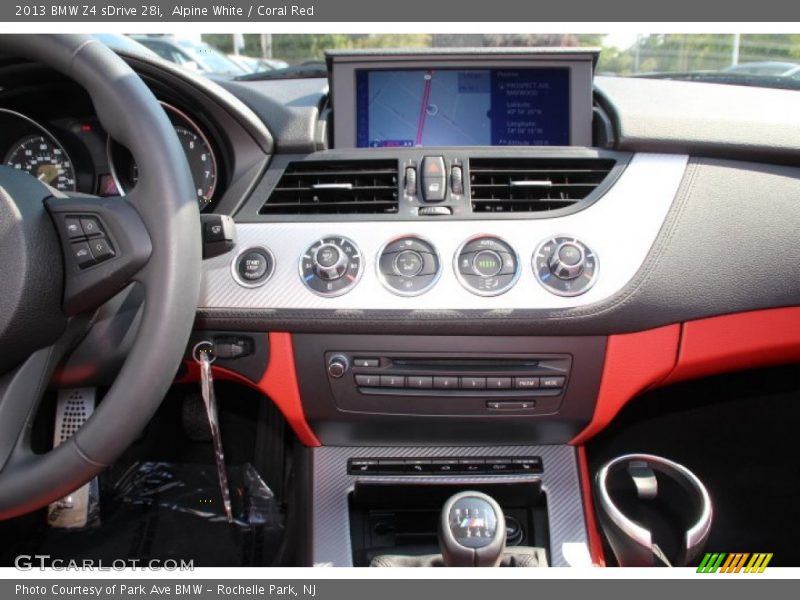Alpine White / Coral Red 2013 BMW Z4 sDrive 28i